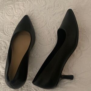 Clarks Women's Elegant Black Heels